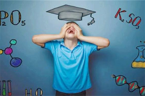 高考前一個月厭學(xué)怎么辦 高考前厭學(xué)原因是什么 高考前一個月厭學(xué)怎么辦 高考前厭學(xué)原因是什么