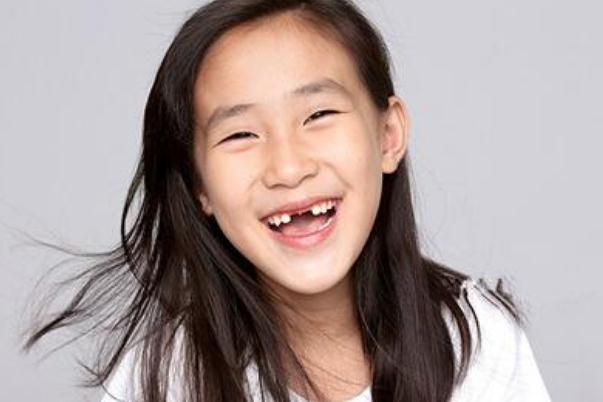 兒童換牙的牙齒要不要扔掉 兒童換牙齒要補什么 兒童換牙的牙齒要不要扔掉 兒童換牙齒要補什么