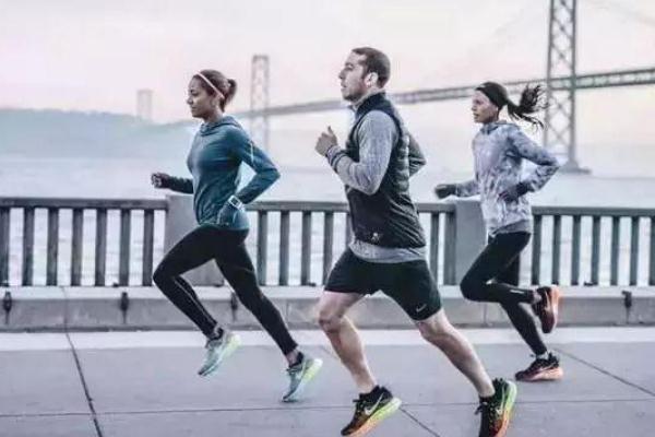 跑步為什么會(huì)全身發(fā)癢 跑步為什么會(huì)肚子痛 跑步為什么會(huì)全身發(fā)癢 跑步為什么會(huì)肚子痛