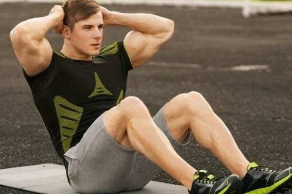 仰臥起坐是不是對腰不好 做仰臥起坐的注意事項 仰臥起坐是不是對腰不好 做仰臥起坐的注意事項