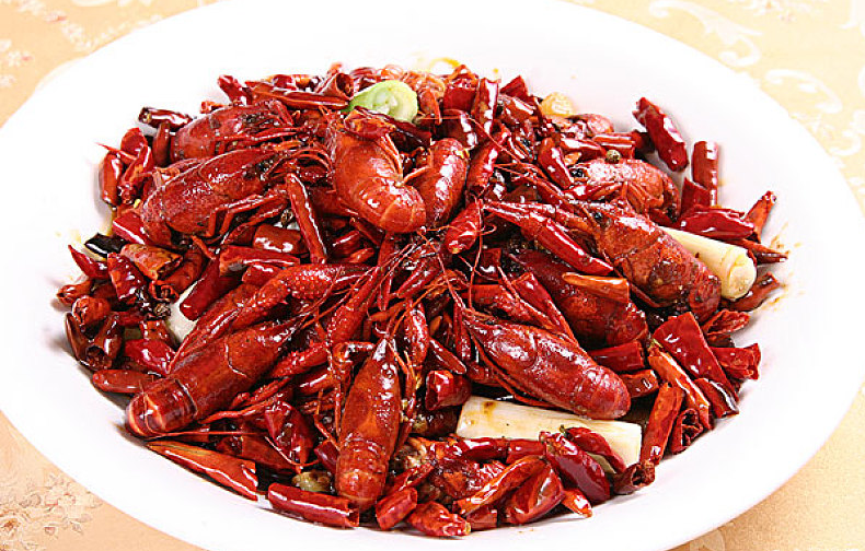 小龍蝦蝦頭能吃嗎怎么吃 小龍蝦蝦頭正確吃法 小龍蝦蝦頭能吃嗎怎么吃 小龍蝦蝦頭正確吃法