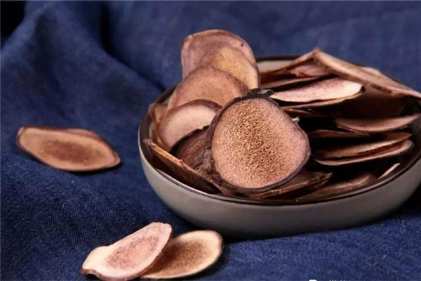 鹿茸與什么泡酒最好 鹿茸酒的正宗泡法 鹿茸與什么泡酒最好 鹿茸酒的正宗泡法