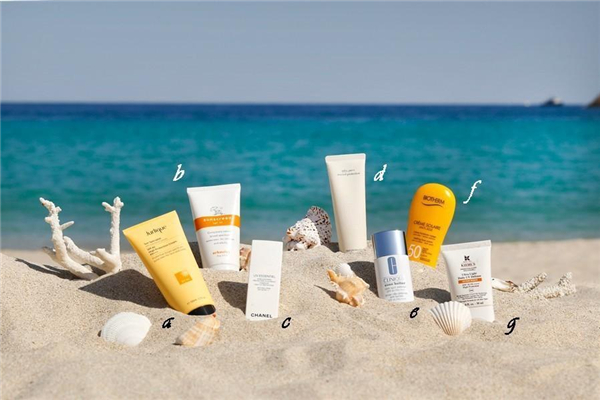 涂完防曬霜為什么黏黏的 防曬涂完之后有效時(shí)間 涂完防曬霜為什么黏黏的 防曬涂完之后有效時(shí)間