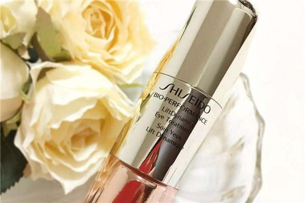 眼霜可以淡化細紋嗎 什么樣的眼霜去細紋效果好 眼霜可以淡化細紋嗎 什么樣的眼霜去細紋效果好