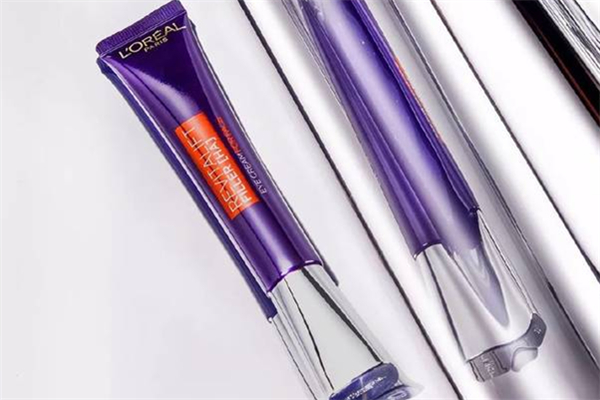 olay超a眼霜和歐萊雅紫熨斗哪個(gè)好 歐萊雅紫熨斗眼霜怎么樣 olay超a眼霜和歐萊雅紫熨斗哪個(gè)好 歐萊雅紫熨斗眼霜怎么樣