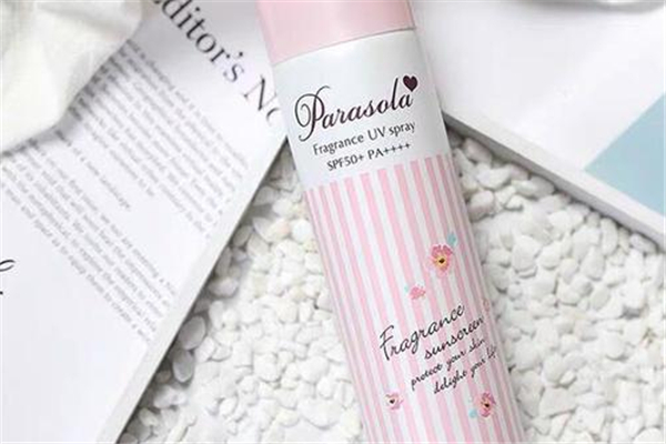 防曬噴霧可以噴臉上嗎 防曬噴霧為什么不能往臉上噴