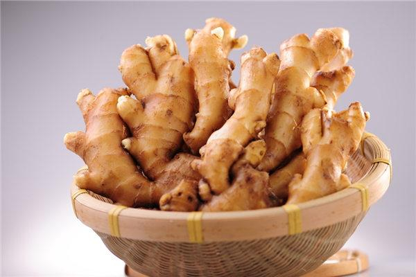 生姜削皮好還是不削皮好 生姜削皮與不削皮的功效 生姜削皮好還是不削皮好 生姜削皮與不削皮的功效