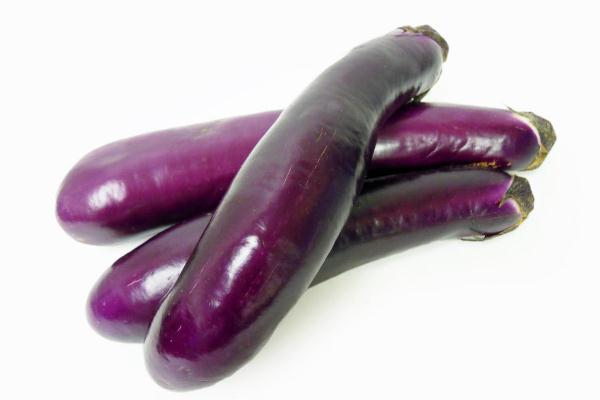 茄子的功效與作用 茄子的營(yíng)養(yǎng)價(jià)值 茄子的功效與作用 茄子的營(yíng)養(yǎng)價(jià)值