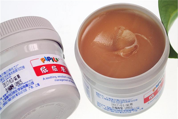 護(hù)臀霜每次換完尿不濕都要抹嗎 護(hù)臀霜多久涂一次 護(hù)臀霜每次換完尿不濕都要抹嗎 護(hù)臀霜多久涂一次