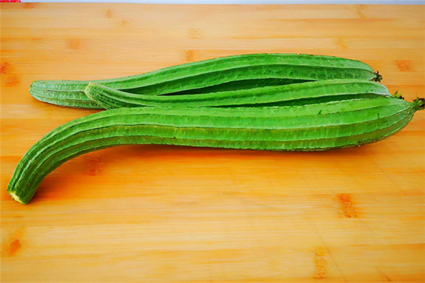 絲瓜可以下奶嗎 絲瓜怎么做下奶最快 絲瓜可以下奶嗎 絲瓜怎么做下奶最快