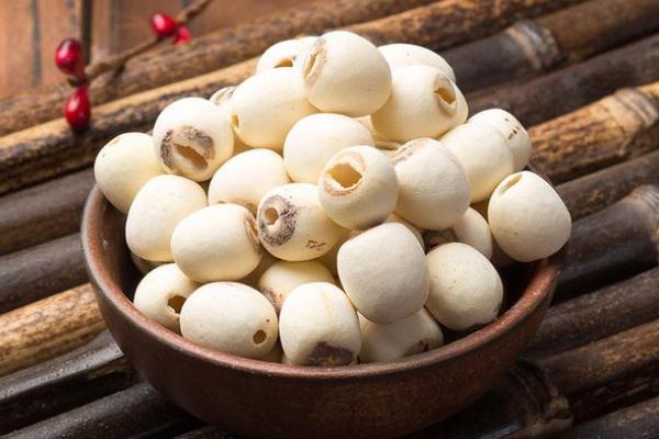 蓮子對胃有好處嗎 胃不好能吃蓮子嗎 蓮子對胃有好處嗎 胃不好能吃蓮子嗎