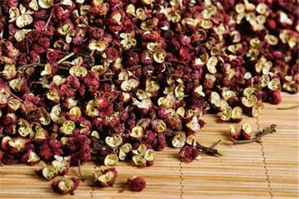 花椒能驅(qū)蟲子嗎 花椒驅(qū)蟲法的具體操作 花椒能驅(qū)蟲子嗎 花椒驅(qū)蟲法的具體操作