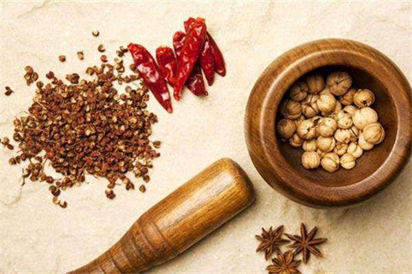 花椒對人體有害嗎 花椒每次放多少 花椒對人體有害嗎 花椒每次放多少
