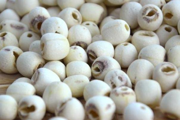 蓮子對(duì)身體有什么好處 蓮子的營(yíng)養(yǎng)價(jià)值 蓮子對(duì)身體有什么好處 蓮子的營(yíng)養(yǎng)價(jià)值