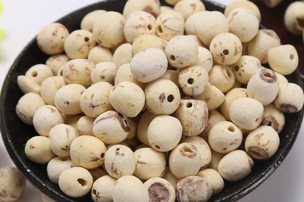 蓮子對(duì)身體有什么好處 蓮子的營(yíng)養(yǎng)價(jià)值 蓮子對(duì)身體有什么好處 蓮子的營(yíng)養(yǎng)價(jià)值