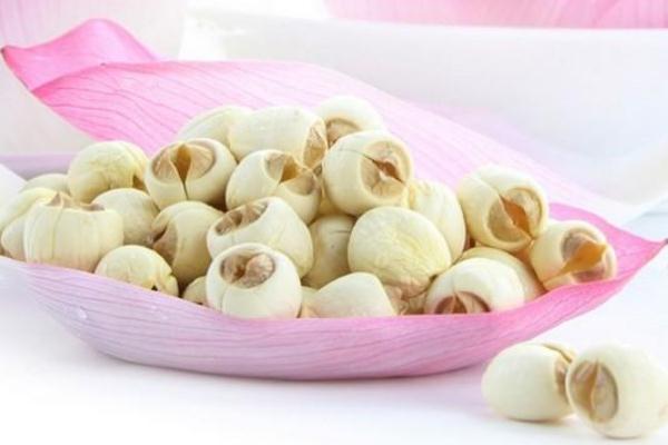 蓮子對(duì)身體有什么好處 蓮子的營(yíng)養(yǎng)價(jià)值 蓮子對(duì)身體有什么好處 蓮子的營(yíng)養(yǎng)價(jià)值