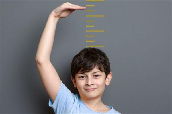 孩子什么時候長個子最快 孩子長個子吃什么好 孩子什么時候長個子最快 孩子長個子吃什么好