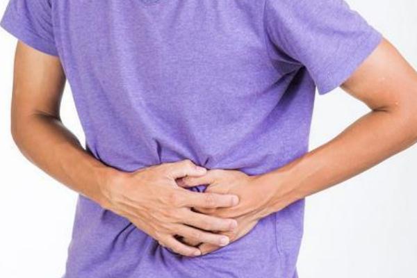 胃潰瘍會(huì)變成胃癌嗎 胃潰瘍?cè)趺粗委熥羁? alt=