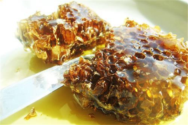 蜂膠可以空腹吃嗎 蜂膠如何服用效果最佳 蜂膠可以空腹吃嗎 蜂膠如何服用效果最佳