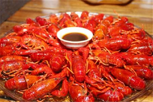 小龍蝦做好后肉散了怎么回事 小龍蝦怎么做肉質(zhì)緊實(shí) 小龍蝦做好后肉散了怎么回事 小龍蝦怎么做肉質(zhì)緊實(shí)