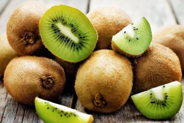 獼猴桃有酒精味還能吃么 獼猴桃有酒味是怎么回事 獼猴桃有酒精味還能吃么 獼猴桃有酒味是怎么回事