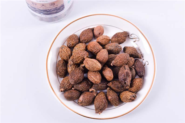 胖大海泡不開什么原因 胖大海泡后軟軟的部分可以吃嗎 胖大海泡不開什么原因 胖大海泡后軟軟的部分可以吃嗎