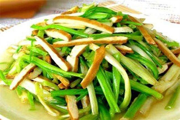 芹菜有幾種 芹菜哪種炒菜好吃 芹菜有幾種 芹菜哪種炒菜好吃