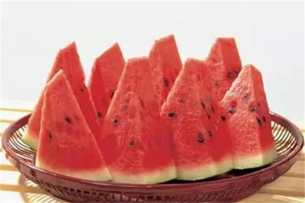 夏季降溫貼有用嗎 夏季降溫小妙招 夏季降溫貼有用嗎 夏季降溫小妙招