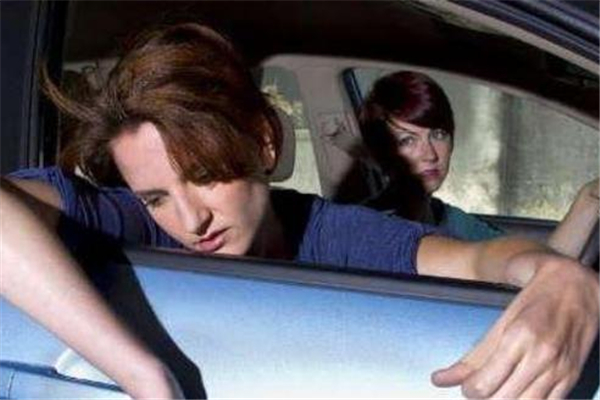 暈車吃東西好還是不吃東西好 暈車怎么鍛煉可以不暈車 暈車吃東西好還是不吃東西好 暈車怎么鍛煉可以不暈車