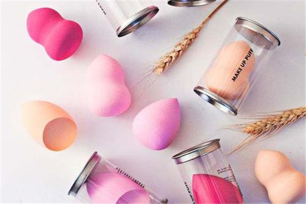 美妝蛋洗不干凈怎么辦 美妝蛋洗不干凈還能用嗎 美妝蛋洗不干凈怎么辦 美妝蛋洗不干凈還能用嗎