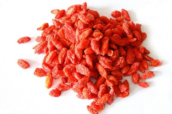 枸杞子的功效與作用 枸杞子泡水喝的功效 枸杞子的功效與作用 枸杞子泡水喝的功效