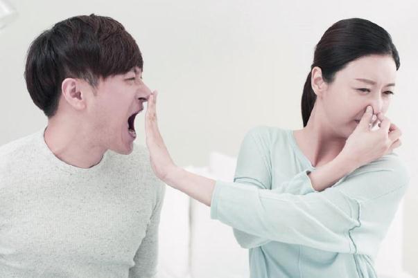 口臭的原因有哪些 口臭怎么治最有效的方法 口臭的原因有哪些 口臭怎么治最有效的方法
