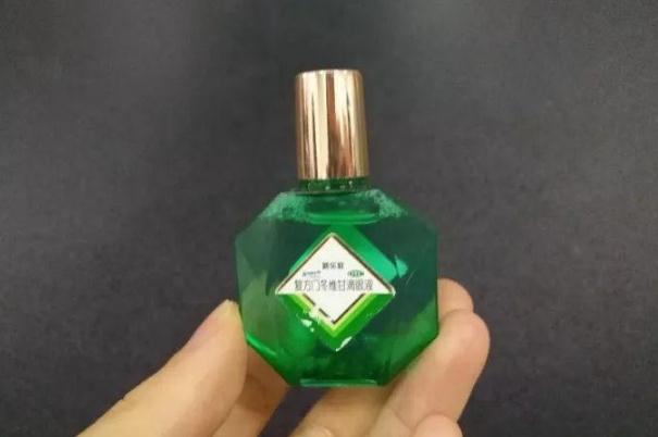 眼藥水可以經(jīng)常滴嗎 眼藥水可以多滴嗎 眼藥水可以經(jīng)常滴嗎 眼藥水可以多滴嗎