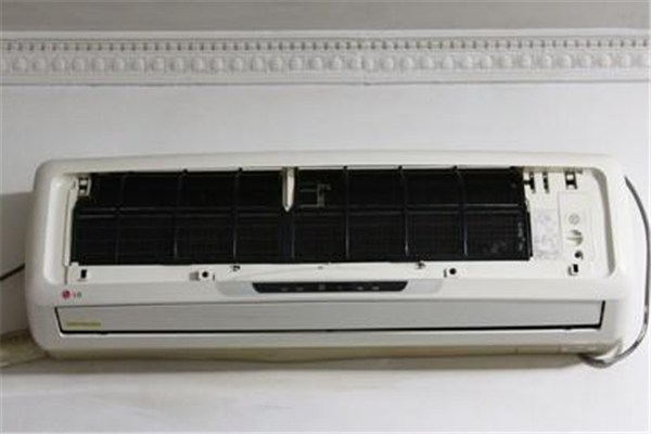 空調(diào)要清洗嗎 空調(diào)不清洗對人的危害 空調(diào)要清洗嗎 空調(diào)不清洗對人的危害