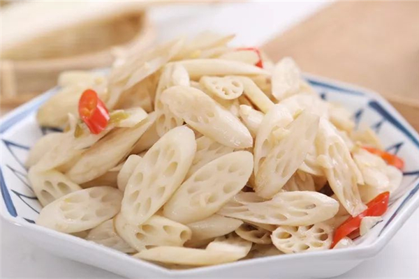 藕帶是涼性的還是熱性的 吃藕帶會不會上火 藕帶是涼性的還是熱性的 吃藕帶會不會上火