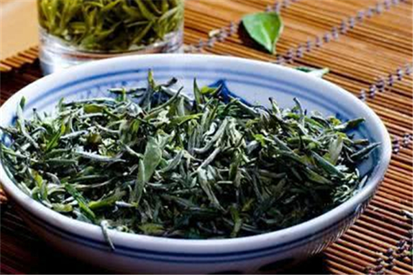 綠茶可以去濕氣嗎 綠茶的功效和作用 綠茶可以去濕氣嗎 綠茶的功效和作用