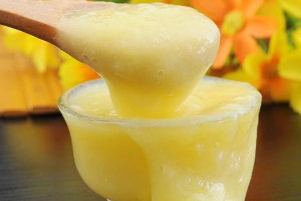 蜂王漿有雌激素嗎 蜂王漿有假的嗎 蜂王漿有雌激素嗎 蜂王漿有假的嗎