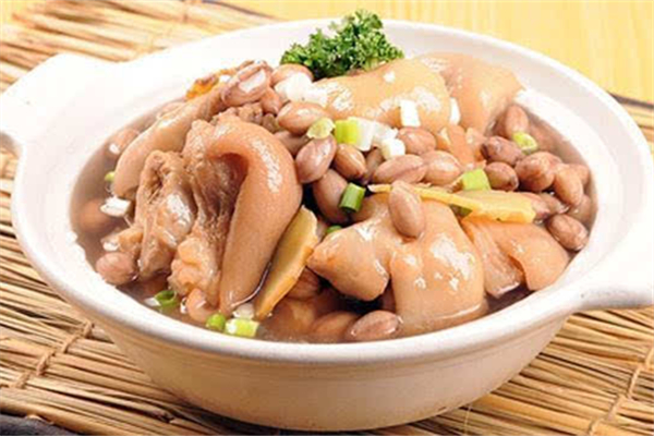 花生可以下奶嗎 花生怎么做下奶快 花生可以下奶嗎 花生怎么做下奶快