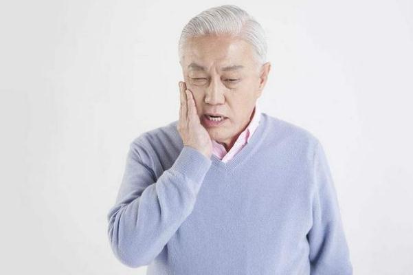 牙疼會(huì)引起頭部神經(jīng)痛嗎 牙疼會(huì)引起頭疼嗎 牙疼會(huì)引起頭部神經(jīng)痛嗎 牙疼會(huì)引起頭疼嗎