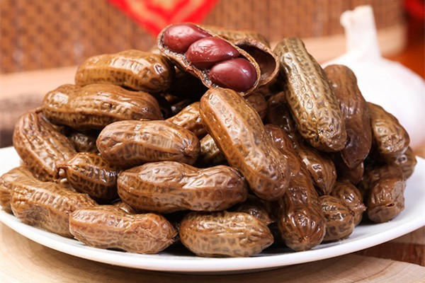 花生可以降血壓?jiǎn)?花生怎么吃降血壓 花生可以降血壓?jiǎn)?花生怎么吃降血壓