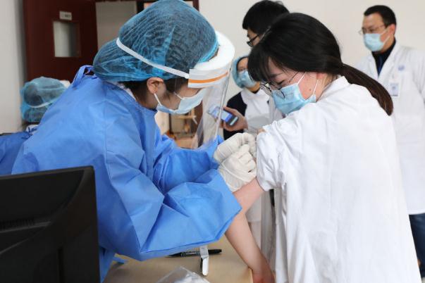 新冠疫苗對(duì)月經(jīng)有影響嗎 新冠疫苗對(duì)胎兒有沒(méi)有影響 新冠疫苗對(duì)月經(jīng)有影響嗎 新冠疫苗對(duì)胎兒有沒(méi)有影響