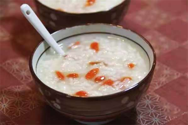 糯米粥養(yǎng)胃還是大米粥養(yǎng)胃 糯米粥有什么營(yíng)養(yǎng)成分 糯米粥養(yǎng)胃還是大米粥養(yǎng)胃 糯米粥有什么營(yíng)養(yǎng)成分