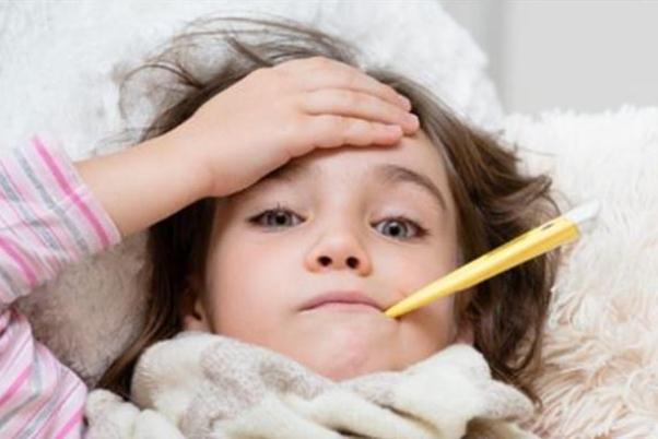 寶寶感冒可以吃芒果嗎 寶寶感冒可以吃魚嗎 寶寶感冒可以吃芒果嗎 寶寶感冒可以吃魚嗎