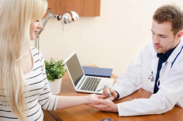 孕期血糖高可以喝蜂蜜水嗎 孕期喝蜂蜜水會(huì)血糖高嗎 孕期血糖高可以喝蜂蜜水嗎 孕期喝蜂蜜水會(huì)血糖高嗎