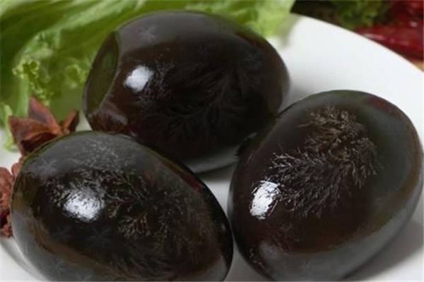 皮蛋有保質(zhì)期限嗎 皮蛋保質(zhì)期限是多久 皮蛋有保質(zhì)期限嗎 皮蛋保質(zhì)期限是多久