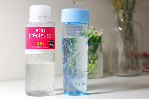 化妝水用在哪一步 化妝水哪個(gè)牌子的補(bǔ)水效果好 化妝水用在哪一步 化妝水哪個(gè)牌子的補(bǔ)水效果好