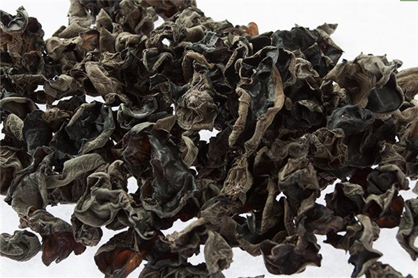 木耳隔夜還能吃嗎 木耳泡多吃不了怎么保存 木耳隔夜還能吃嗎 木耳泡多吃不了怎么保存