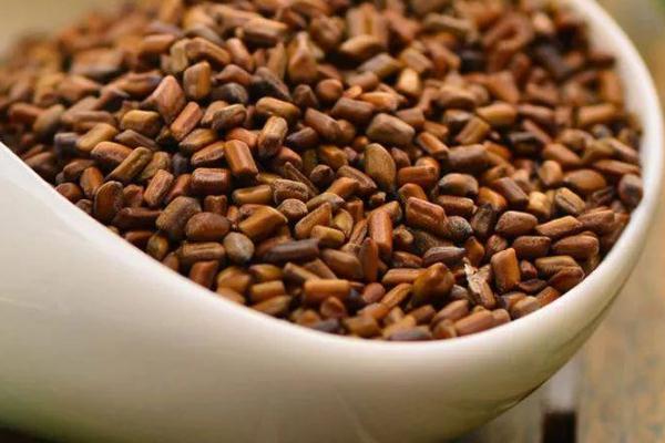 決明子對月經(jīng)有影響嗎 決明子對人體有什么好處 決明子對月經(jīng)有影響嗎 決明子對人體有什么好處