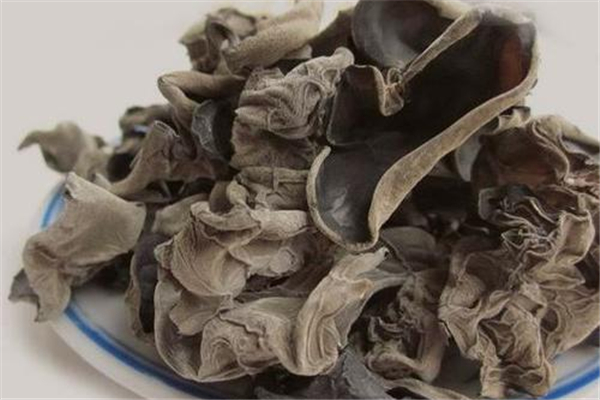 木耳有沒有保質(zhì)期 木耳保質(zhì)期是多少時間 木耳有沒有保質(zhì)期 木耳保質(zhì)期是多少時間