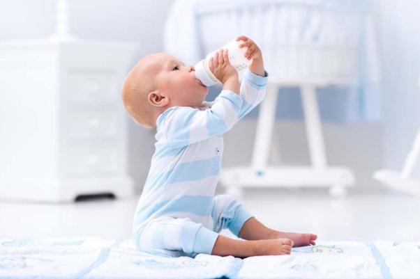 新生兒奶量 新生兒奶量大正常嗎 新生兒奶量 新生兒奶量大正常嗎